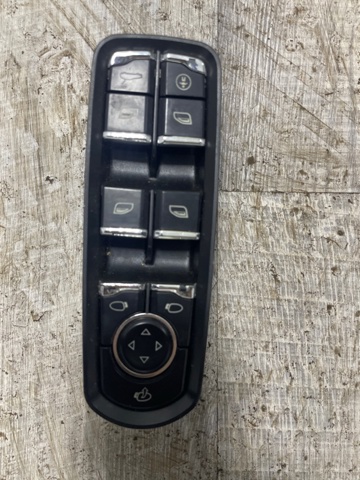 Кнопки переднего левого стеклоподъемника 7PP959858HDML PORSCHE
