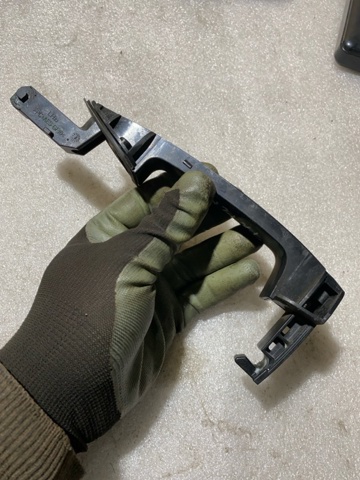 Ручка двери задней наружная левая 826415NA0A NISSAN