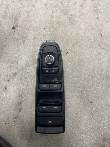 Кнопки переднего левого стеклоподъёмника 83071AN03B SUBARU