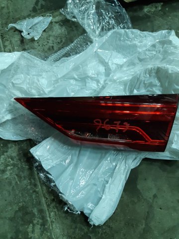 83A945094B Фонарь задний правый внутренний купить Запорожье