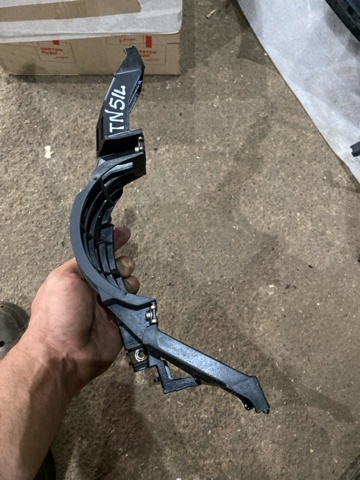 850195NA0A NISSAN Кронштейн бампера заднего левый купить в Ирпень