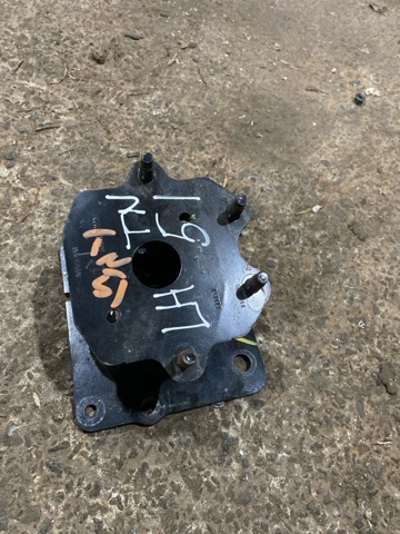 Кронштейн усилителя заднего бампера 852115NA0A NISSAN