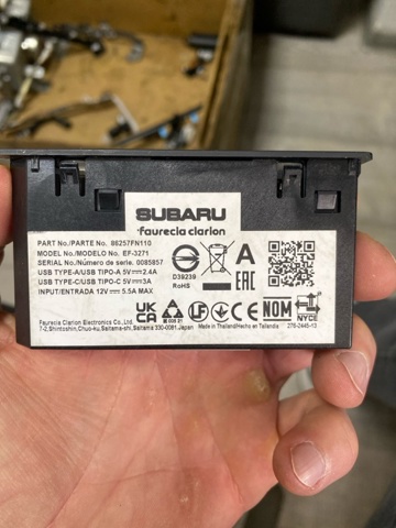 86257FN110 SUBARU купить в Киев