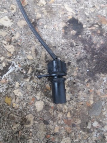 Датчик износа колодок 8K0615121 VAG