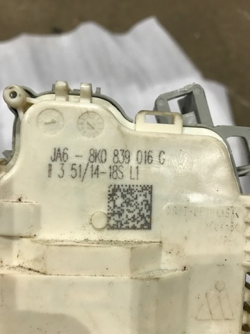 8K0839016C PORSCHE Замок двери задней правой купить в Украина