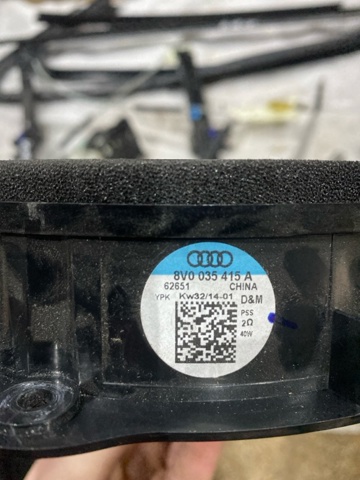 8V0035415A VAG Динамик передней двери купить в Житомир