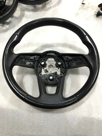 Колесо рулевое 8V0419091CGINU VAG