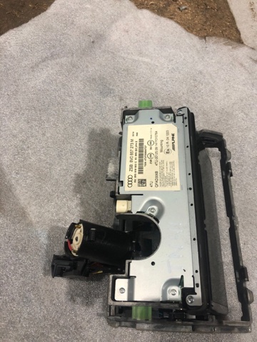 8V0857273M6PS купить Харьков