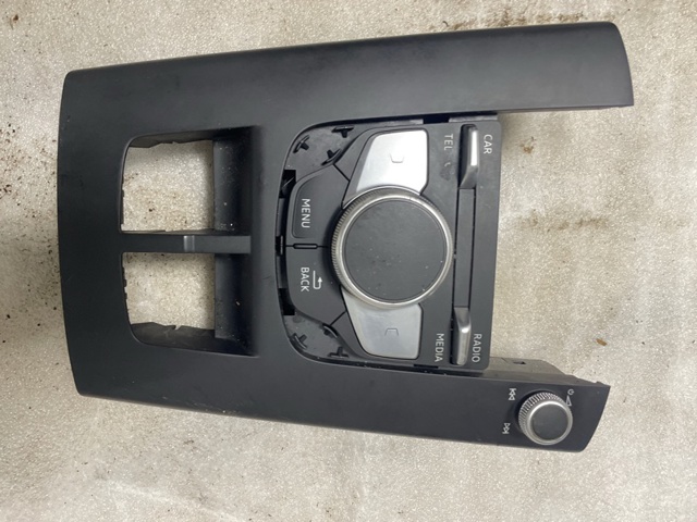 Блок управления мультимедийный 8V0919614BA VAG