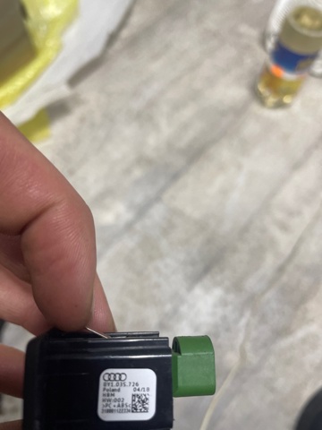 VAG 8V1035726 в наличии Львов