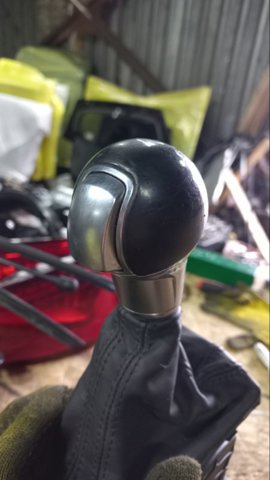 8V1713139GIBR VAG Рукоятка рычага КПП купить в Сумы
