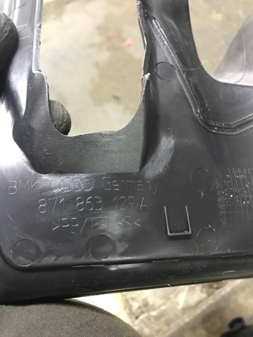 VAG 8V1863129A4PK в наличии Винница