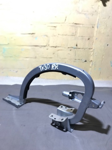 8V5827302C VAG Петля крышки багажника купить в Ужгород