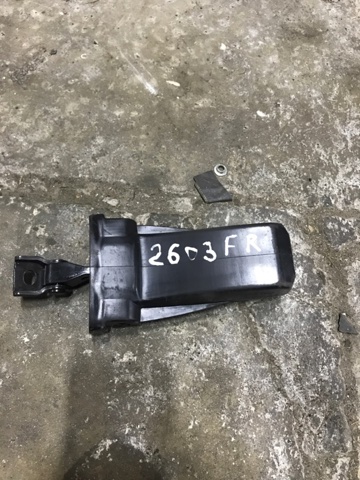 Ограничитель открывания двери 8V5837249 VAG