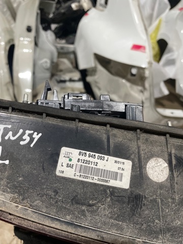 VAG 8V5945093J Фонарь задний левый внутренний в наличии Полтава