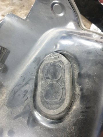 VAG 8W0122291AG в наличии Днепр