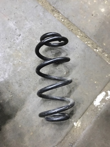 Пружина подвески задняя 8W0511115EN VAG