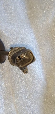8W0615121E VAG Датчик износа тормозных колодок задний купить в Черкассы