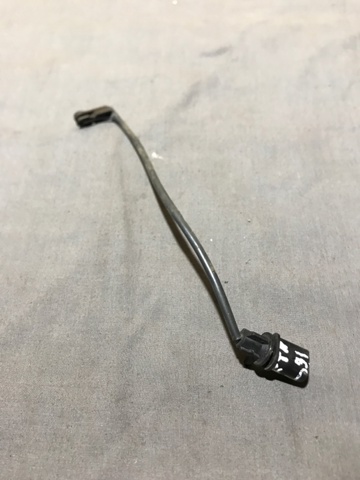 Датчик износа тормозных колодок 8W0615121H VAG