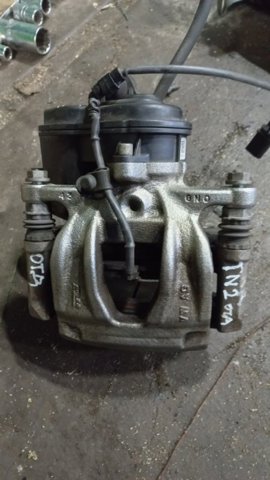VAG 8W0615404A Суппорт задний правый в наличии Ирпень