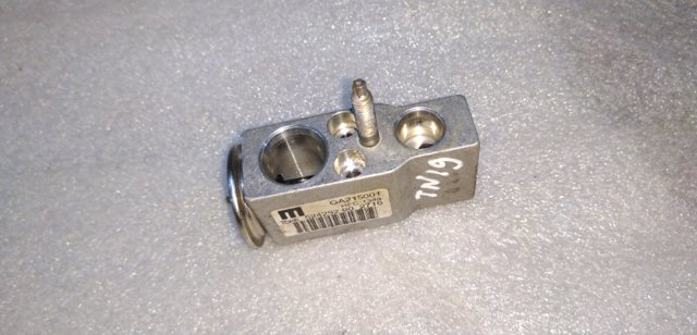 Клапан расширительный 8W0820679 VAG