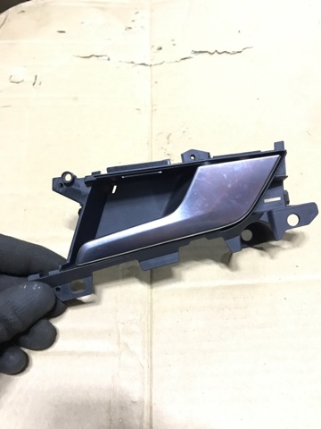 VAG 8W0839020A4PK Ручка двери задней внутренняя правая в наличии Украина