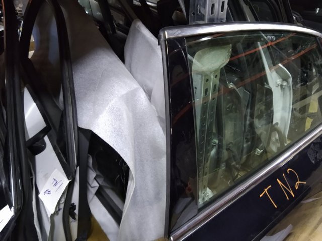 VAG 8W0839901A5FQ Накладка двери задней левой вертикальная в наличии Черкассы