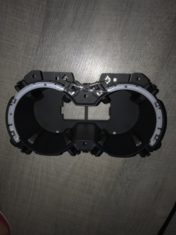 Подстаканник подлокотника центральной консоли 8W0862533D6PS VAG