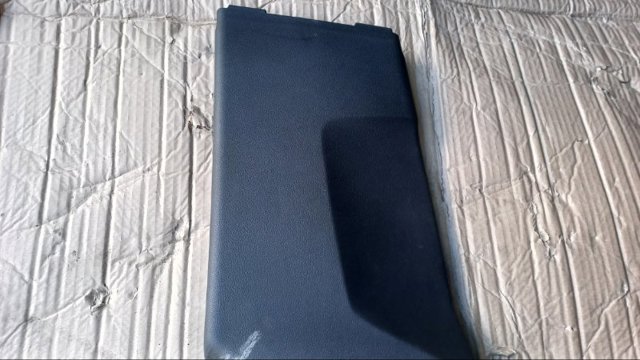 VAG 8W0867239A4PK Обшивка стойки кузова внутренняя средняя нижняя левая в наличии Ирпень