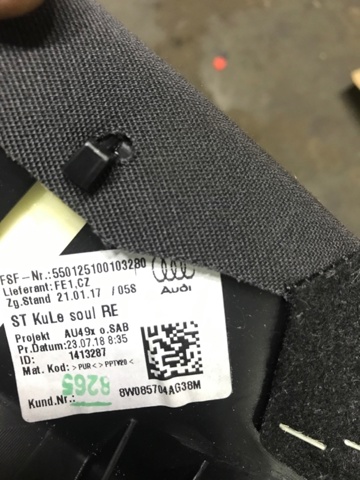 VAG 8W0885704AG38M в наличии Тернополь