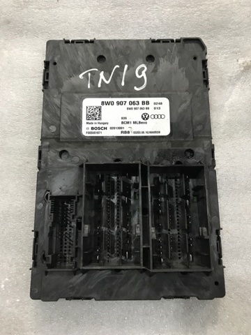 Блок управления бортовой сети 8W0907063BH VAG