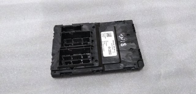 Блок управления бортовой сети 8W0907063CH VAG