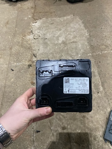 8W0907064GB купить Житомир
