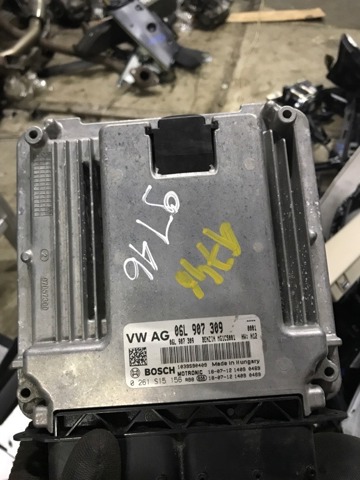 8W0907115C8W0 VAG Блок управления двигателем купить в Павлоград