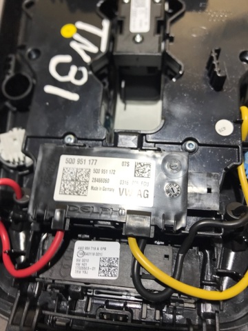 8W0947135AK6PS VAG Плафон салона купить в Киев