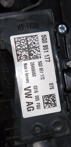 8W0947135AKBC5 VAG Плафон освещения салона (кабины) купить в Сумы