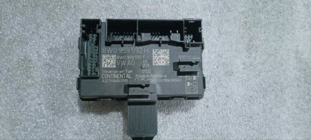 VAG 8W0959592H Блок комфорта передней двери в наличии Каменское