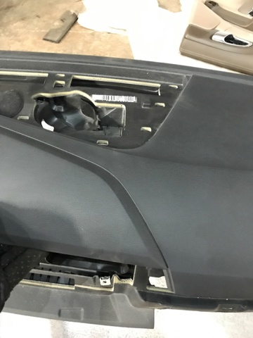 VAG 8W1857001H24A Панель салона передняя "торпедо" в наличии Винница