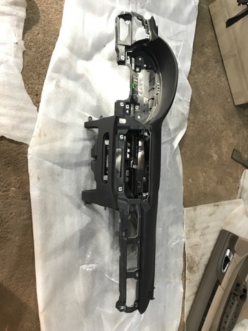 Панель приборная торпеды 8W1857001H24A VAG