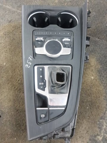 Накладка декоративная центральной консоли 8W1864241A6PS VAG