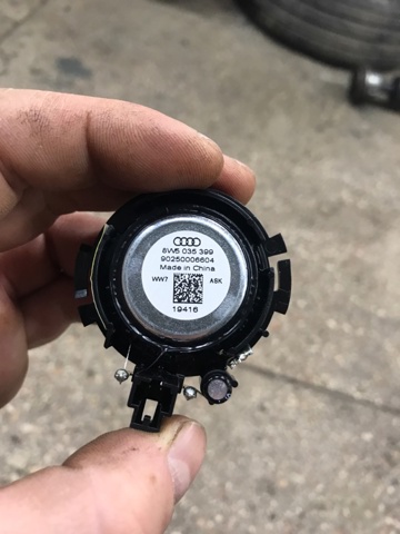 VAG 8W5035399 в наличии Николаев