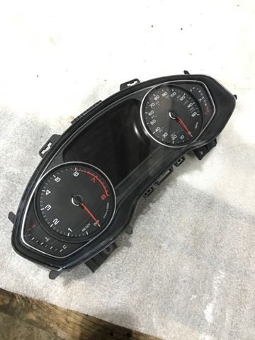 8W5920870A VAG Панель приборов купить в Черкассы