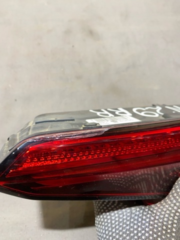 VAG 8W5945094A Фонарь задний правый внутренний в наличии Львов