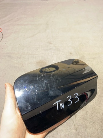 Лючок (дверца) бензобака 8W8809907GRU VAG
