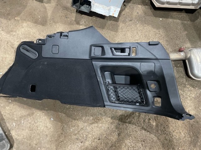Облицовка багажного отсека, правая 94027AN00AVH SUBARU