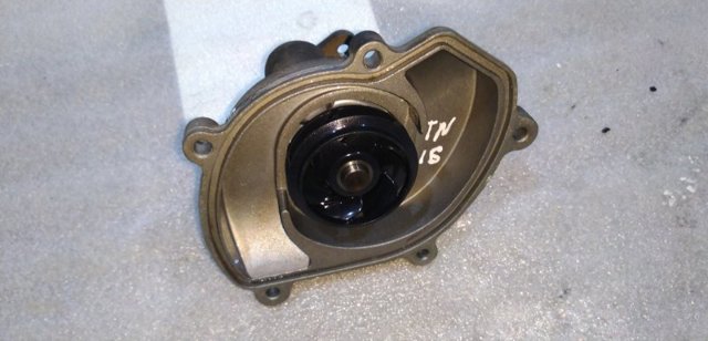 PORSCHE 94610603300 Помпа водяная (насос) охлаждения в наличии Черкассы