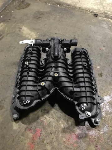 94611001663 PORSCHE Коллектор впускной купить в Каменское