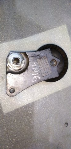 PORSCHE 94810240323 Кронштейн натяжителя приводного ремня в наличии Чернигов
