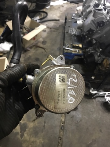 94811005007 PORSCHE Вакуумный насос купить в Винница