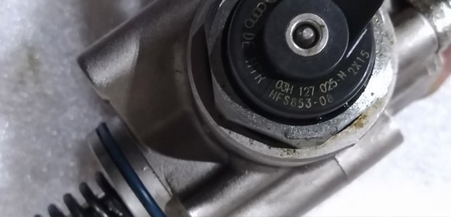 95811031603 PORSCHE Насос топливный высокого давления (ТНВД) купить в Николаев